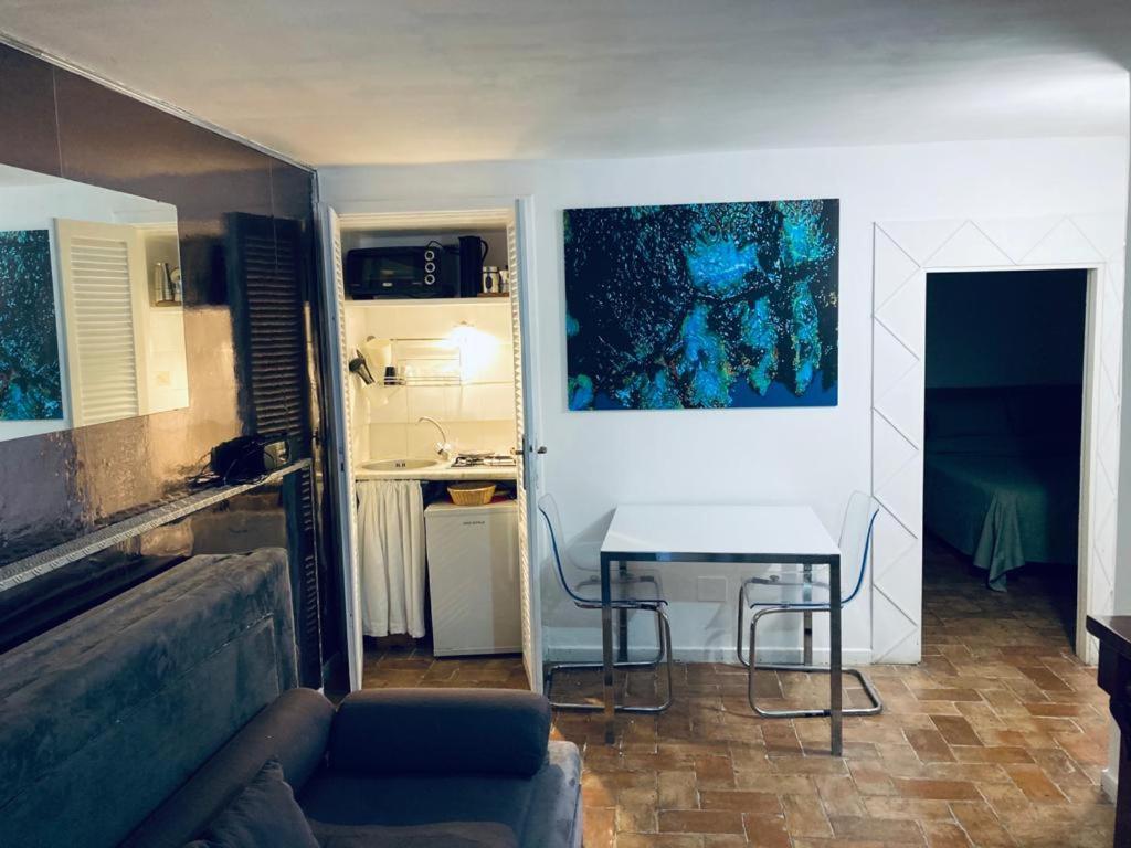 Residenza Le Rose * Napoli
